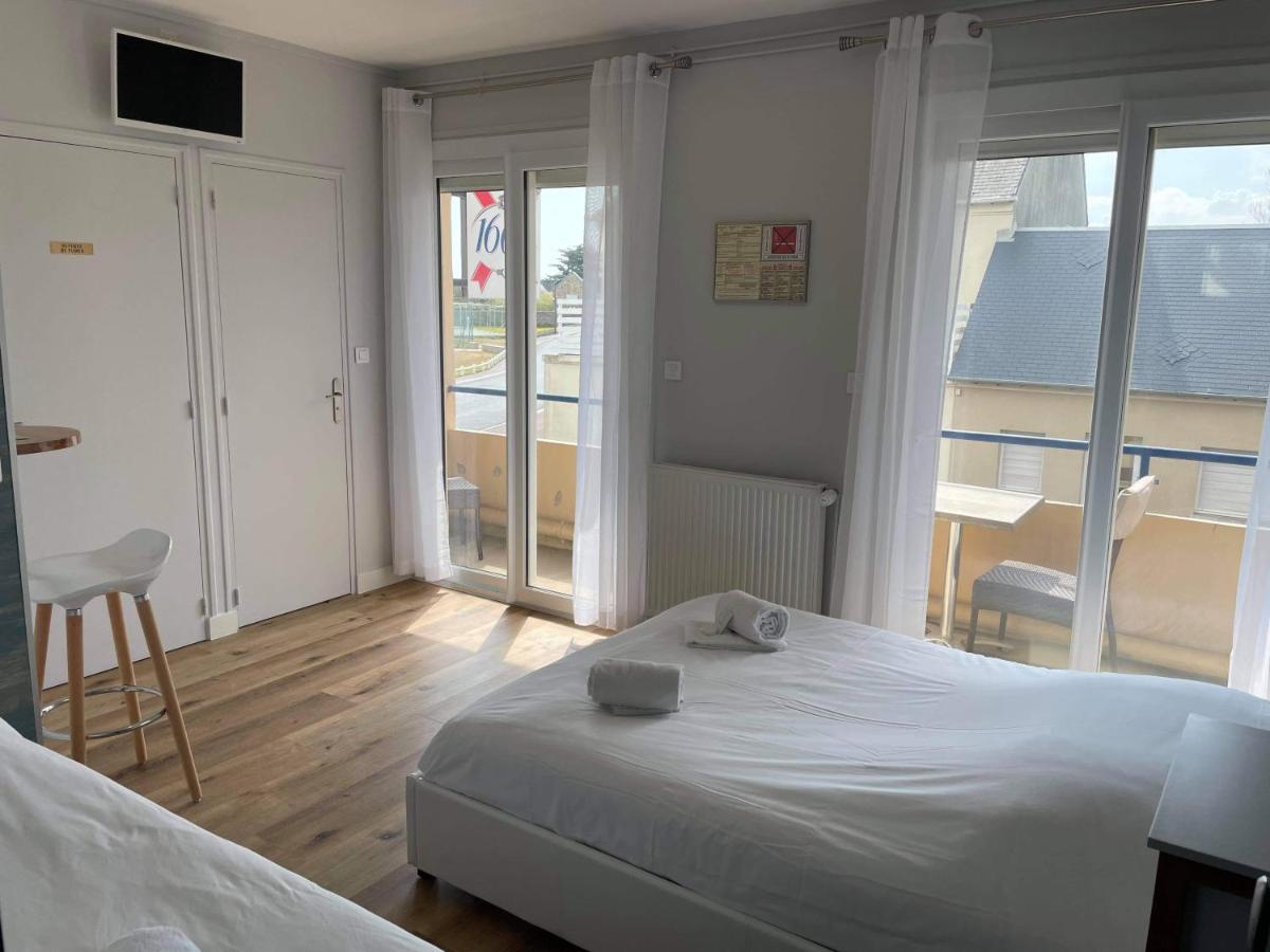 Hotel De La Plage Quinéville Buitenkant foto